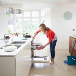 how-clean-kitchen-dishwasher